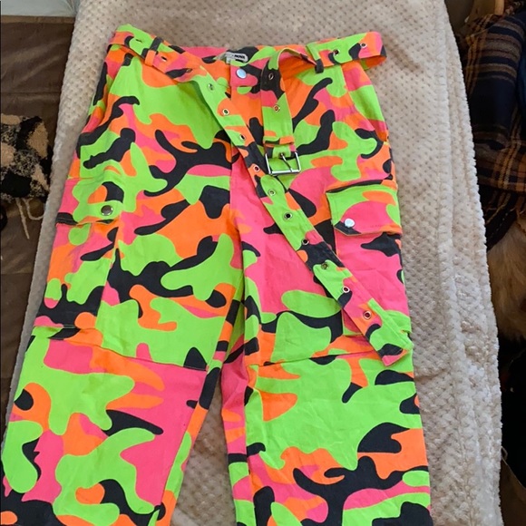 Fashion Nova Pants - Funky camo Fashion nova pants